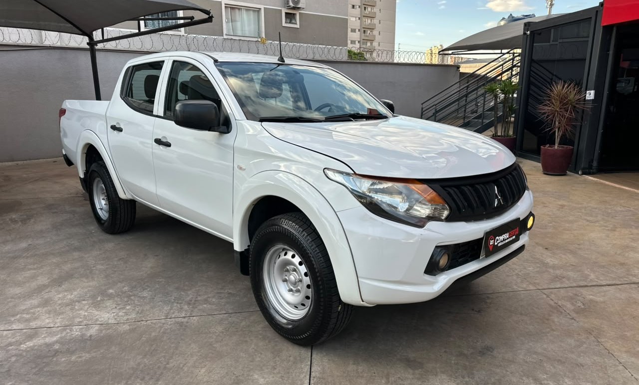 Mitsubishi Triton